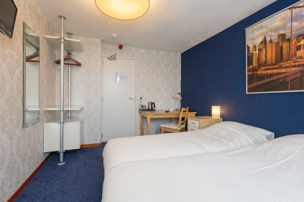 Hotel De Waag Makkum Zewnętrze zdjęcie